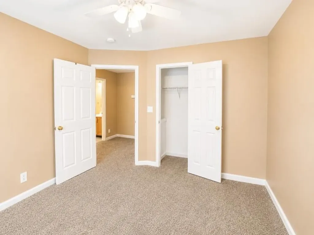 168 Kings Deer Drive Clarksville TN 37042