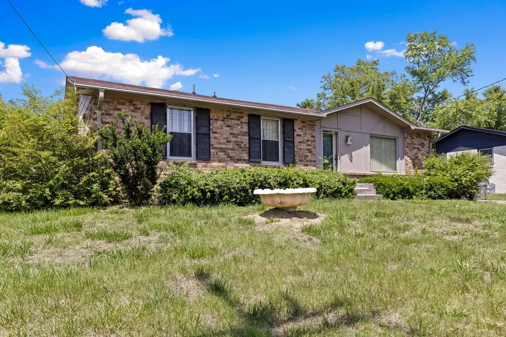 4137 Boyd Drive Nashville TN 37218