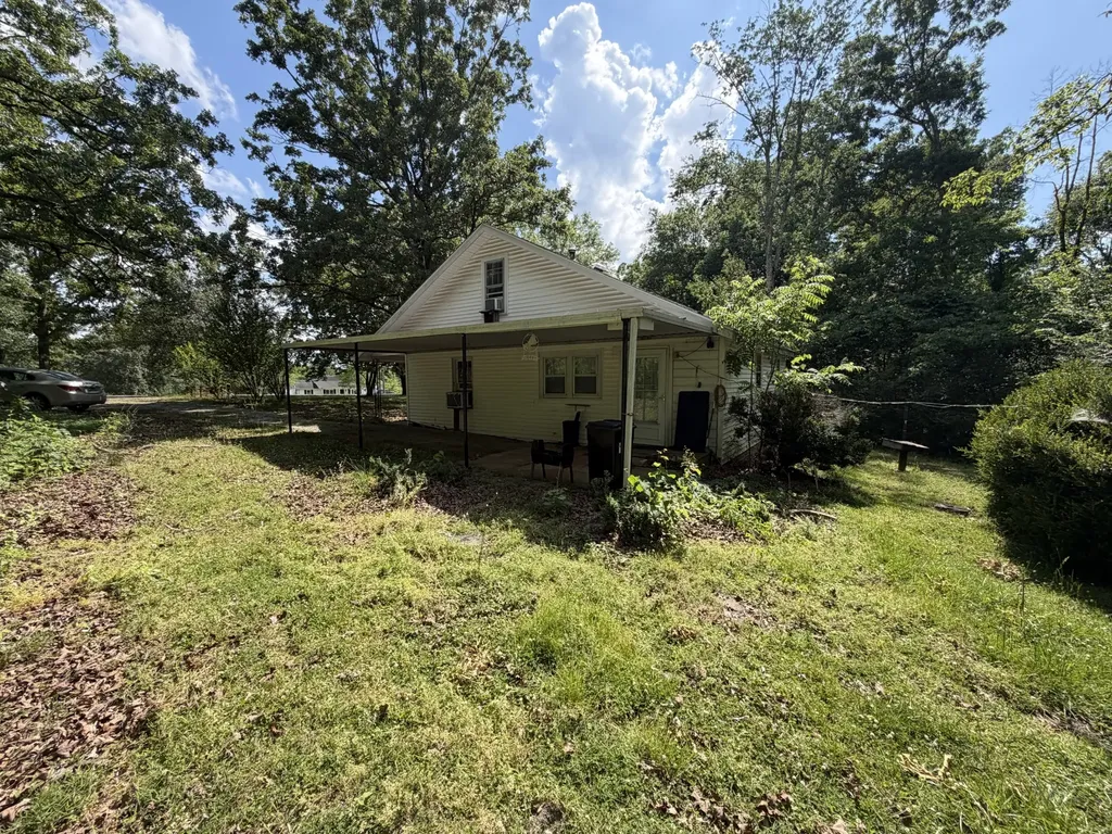 970 Yellow Creek Road Dickson TN 37055