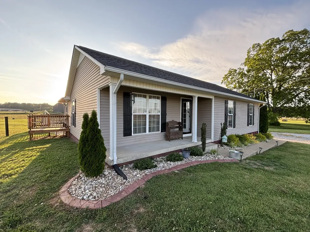 479 Wesley Chapel Road Lawrenceburg TN 38464