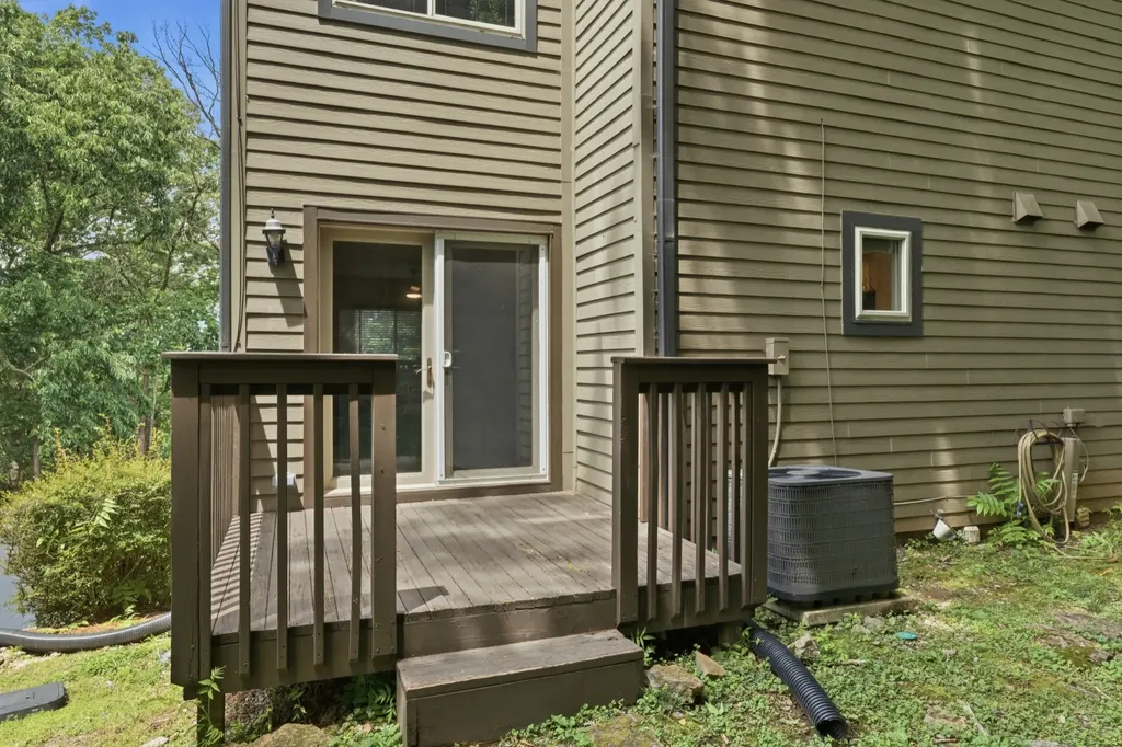 256 Summit Ridge Drive Nashville TN 37215