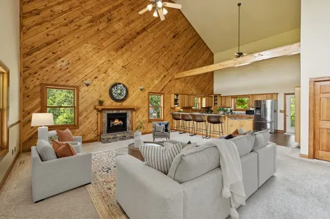 4255 Mcfall Road Cumberland City TN 37050