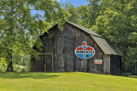 4255 Mcfall Road Cumberland City TN 37050