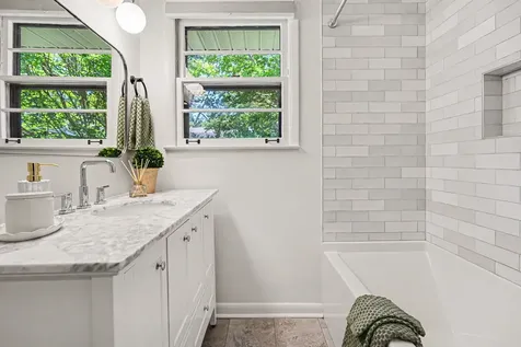 1908 Pinehurst Drive Nashville TN 37216