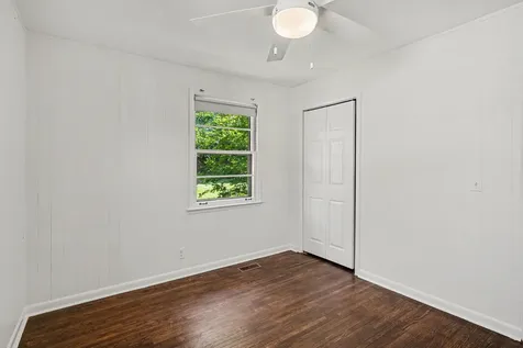 1908 Pinehurst Drive Nashville TN 37216