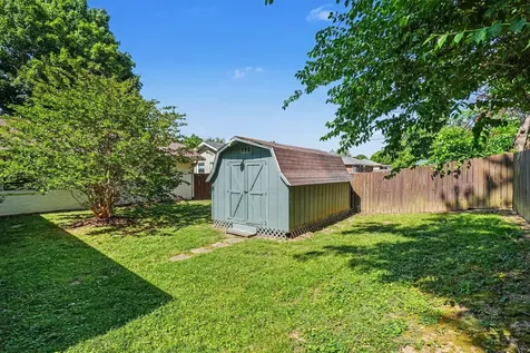 1908 Pinehurst Drive Nashville TN 37216