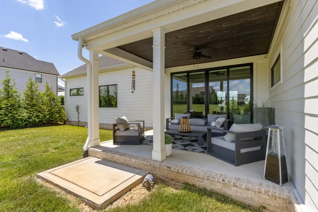 3000 Ora Lane Spring Hill TN 37174