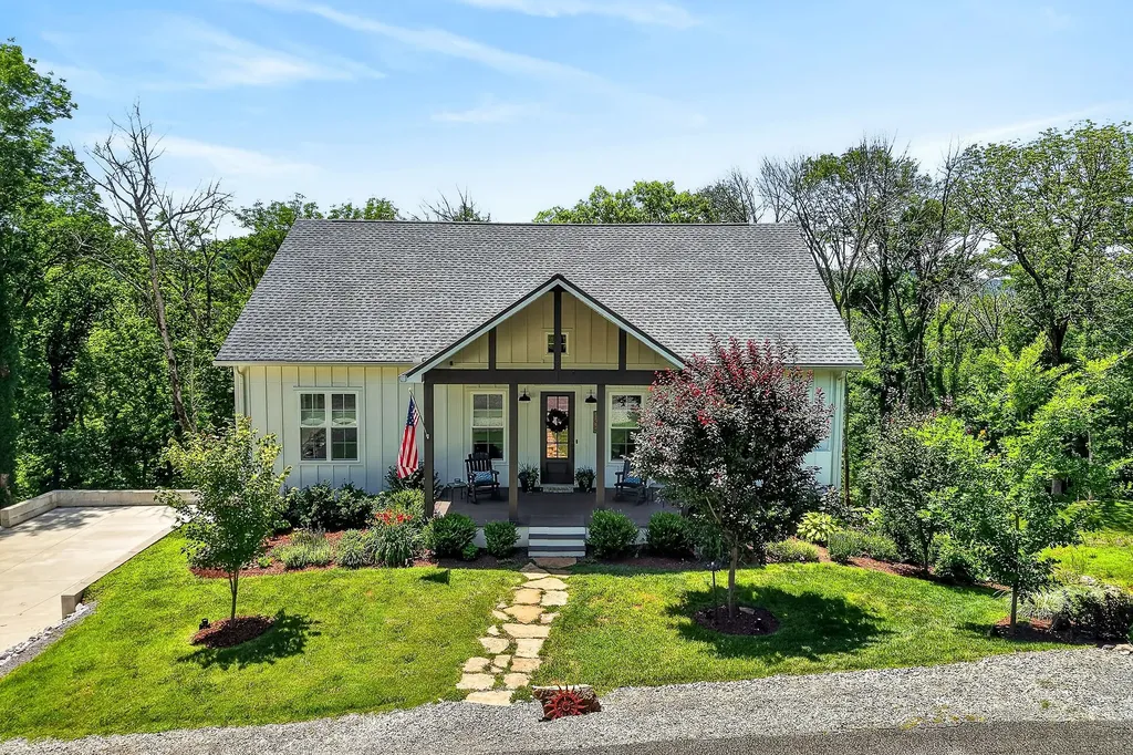 193 Wilson Circle Smithville TN 37166