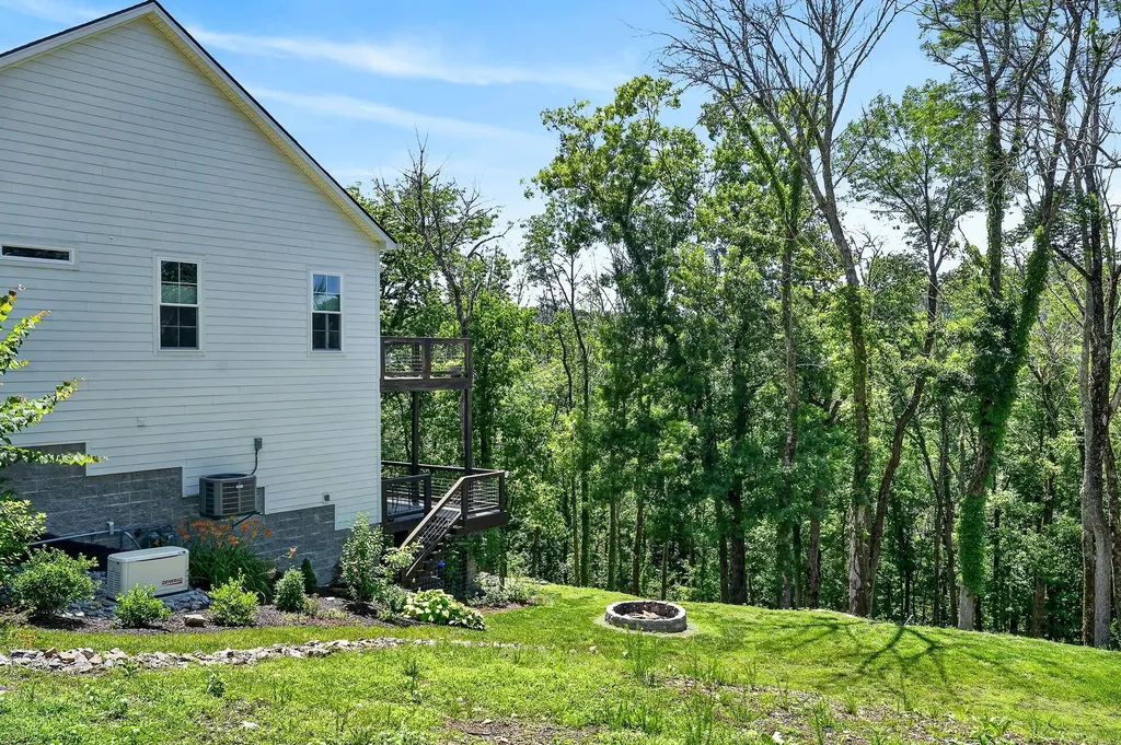 193 Wilson Circle Smithville TN 37166