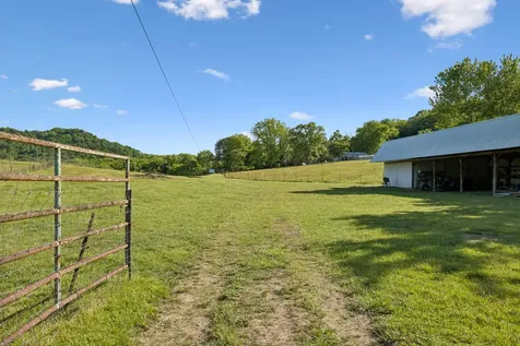 97 Seabo Valley Lane Hickman TN 38567