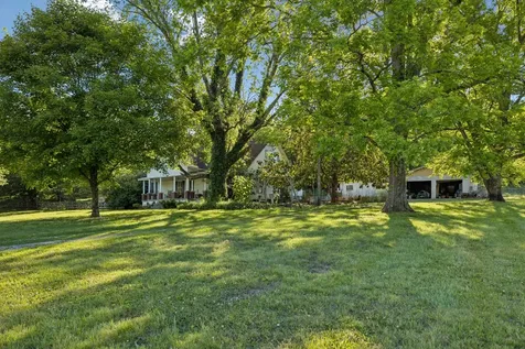 97 Seabo Valley Lane Hickman TN 38567