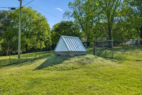 97 Seabo Valley Lane Hickman TN 38567