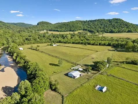 97 Seabo Valley Lane Hickman TN 38567