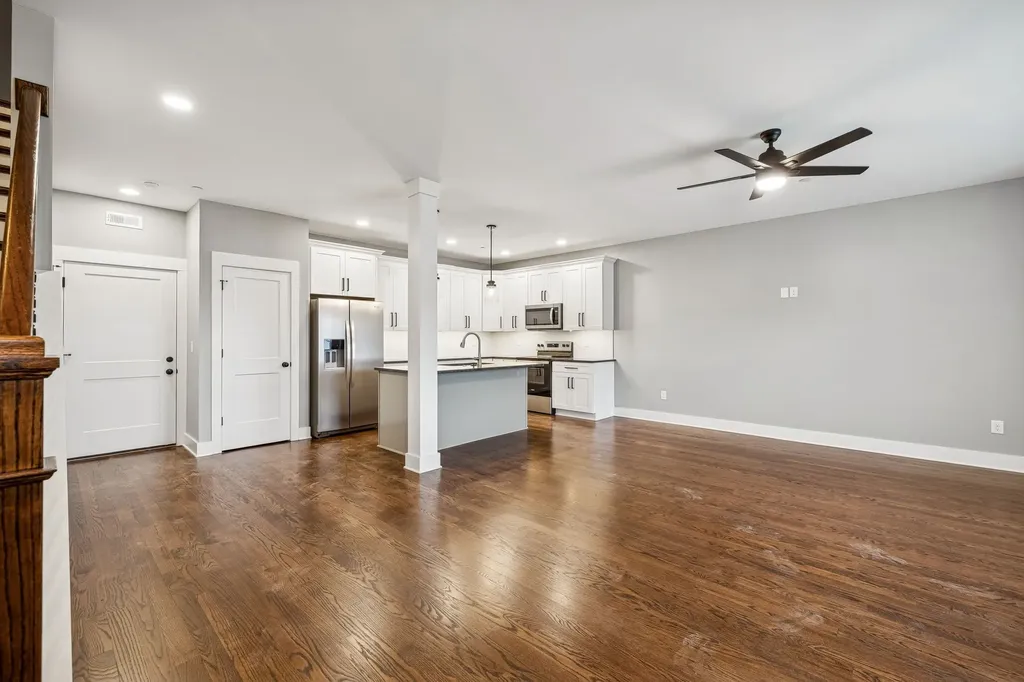 6 Crockett Hills Lane Ashland City TN 37015