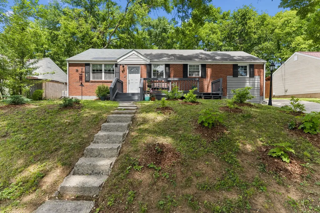 1308 Saturn Drive Nashville TN 37217