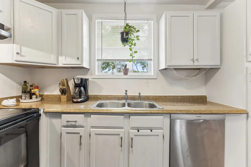 1308 Saturn Drive Nashville TN 37217