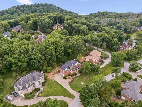 512 Grand Oaks Drive Brentwood TN 37027