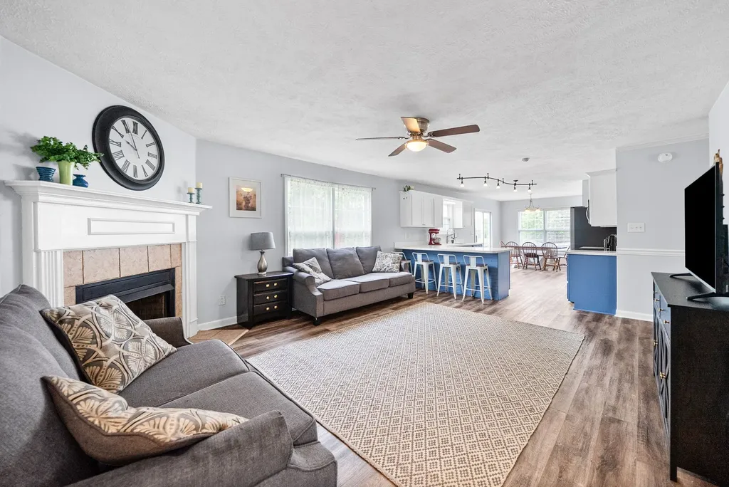 3368 Heatherwood Trace Clarksville TN 37040