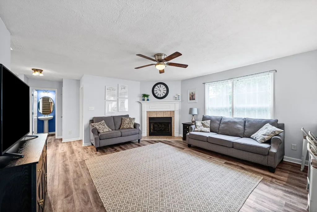 3368 Heatherwood Trace Clarksville TN 37040