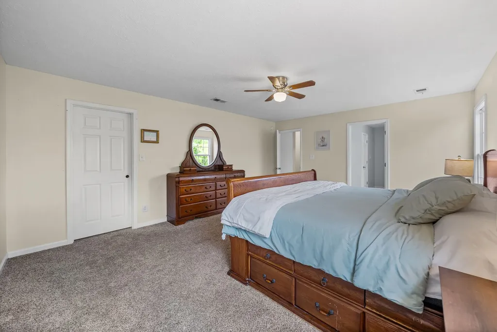 3368 Heatherwood Trace Clarksville TN 37040