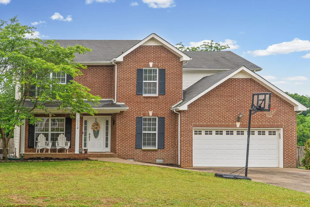 3368 Heatherwood Trace Clarksville TN 37040