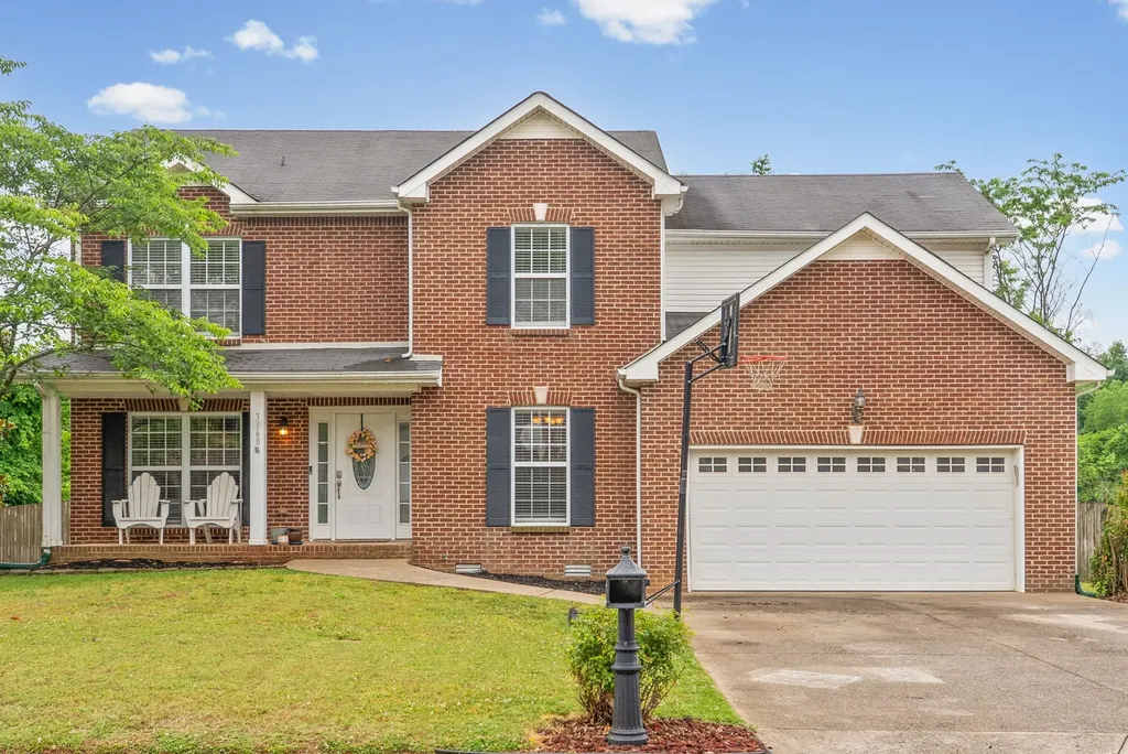 3368 Heatherwood Trace Clarksville TN 37040