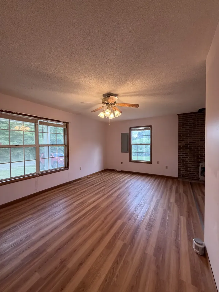 499 Belew Drive Lawrenceburg TN 38464