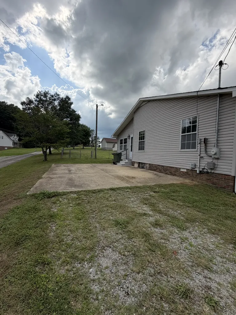 499 Belew Drive Lawrenceburg TN 38464