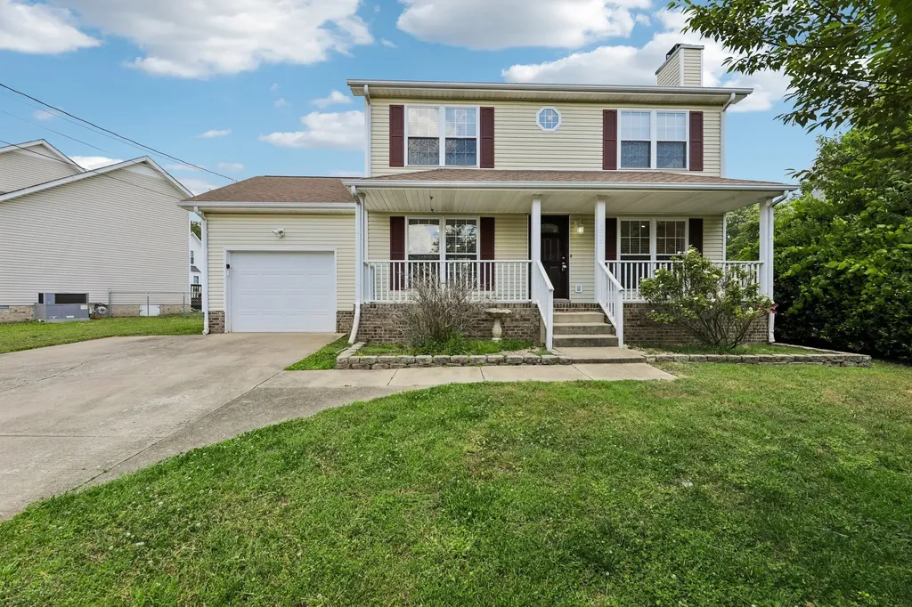 1035 Summerhaven Road Clarksville TN 37042