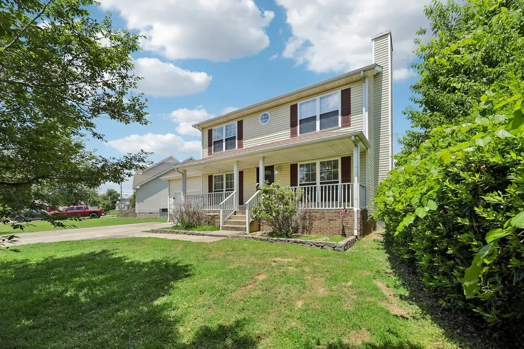 1035 Summerhaven Road Clarksville TN 37042