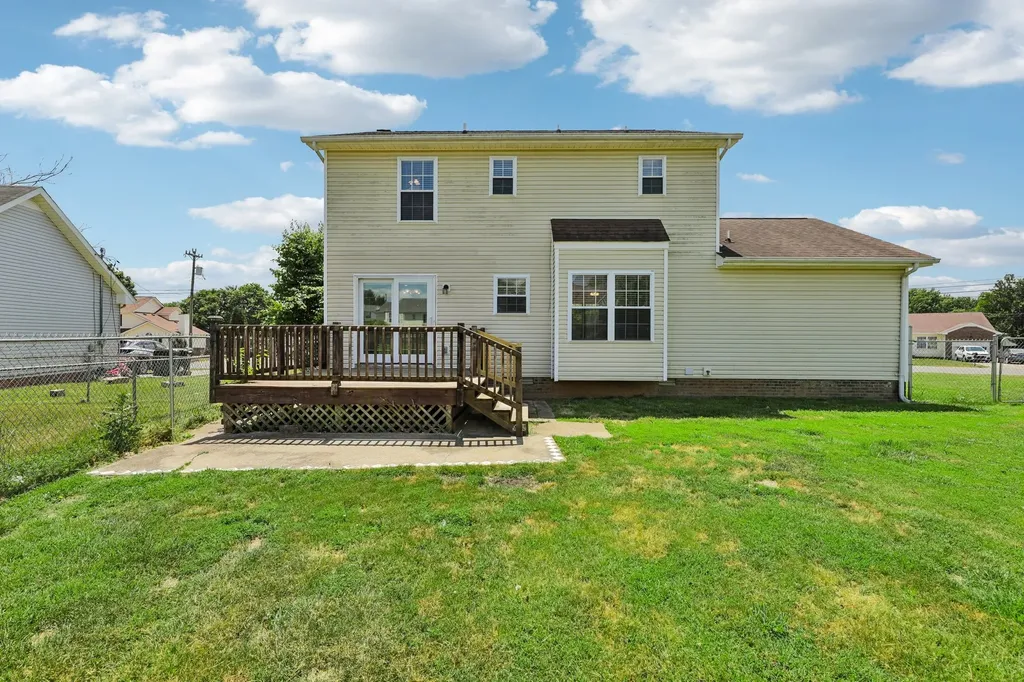 1035 Summerhaven Road Clarksville TN 37042