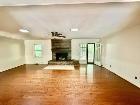 230 Raven Bluff Road Lawrenceburg TN 38464