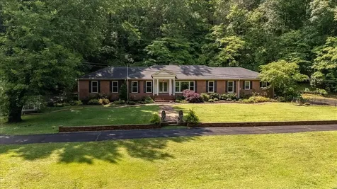 230 Raven Bluff Road Lawrenceburg TN 38464