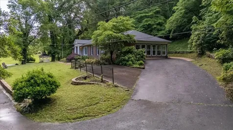 230 Raven Bluff Road Lawrenceburg TN 38464