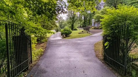 230 Raven Bluff Road Lawrenceburg TN 38464