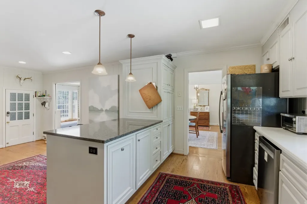 2709 Tyne Boulevard Nashville TN 37215