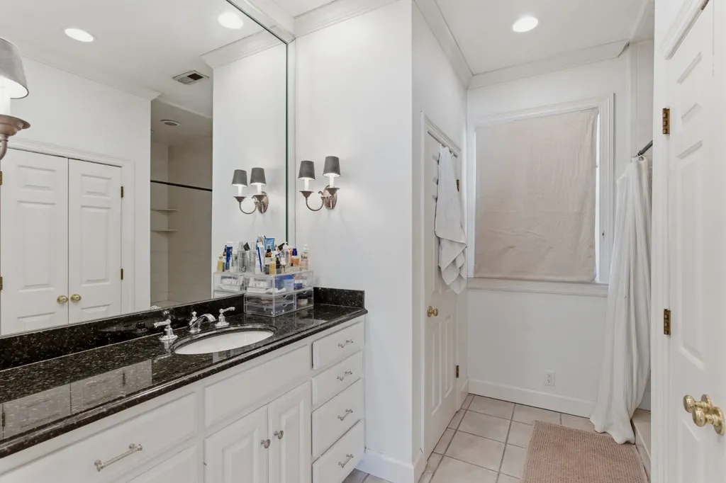 2709 Tyne Boulevard Nashville TN 37215