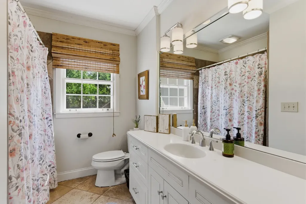 2709 Tyne Boulevard Nashville TN 37215