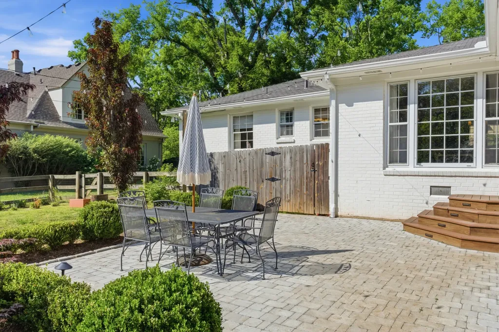 2709 Tyne Boulevard Nashville TN 37215