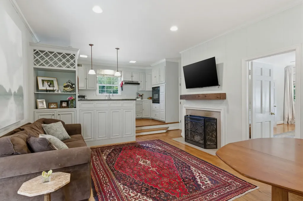 2709 Tyne Boulevard Nashville TN 37215