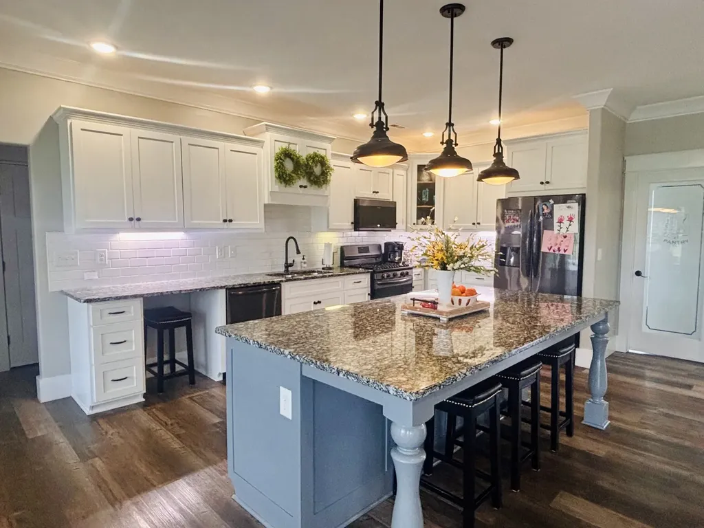 176 Post Oak Lane Smithville TN 37166