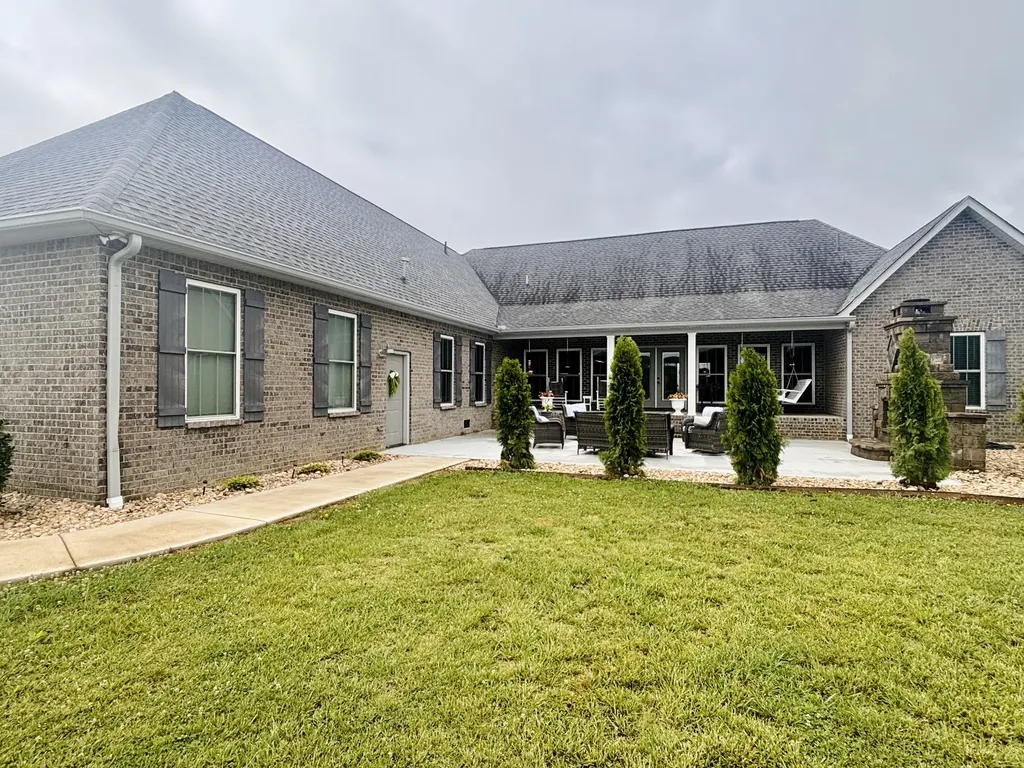 176 Post Oak Lane Smithville TN 37166