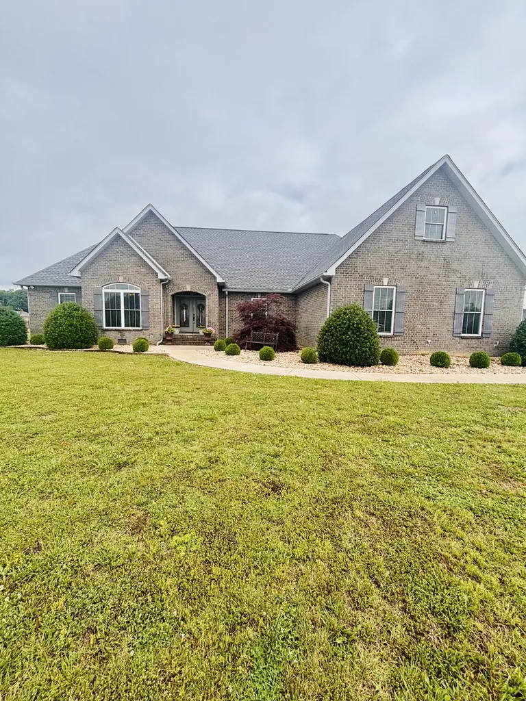176 Post Oak Lane Smithville TN 37166