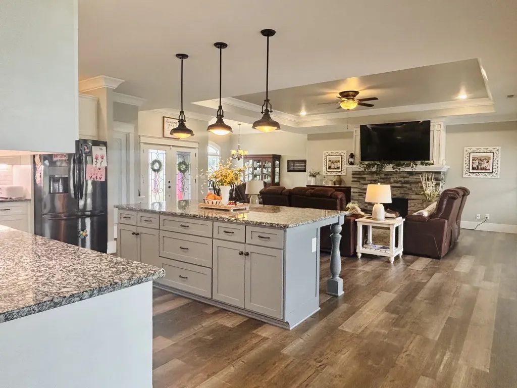 176 Post Oak Lane Smithville TN 37166