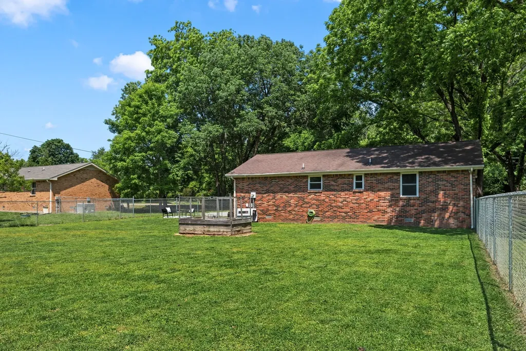 1223 Main Street Pleasant View TN 37146