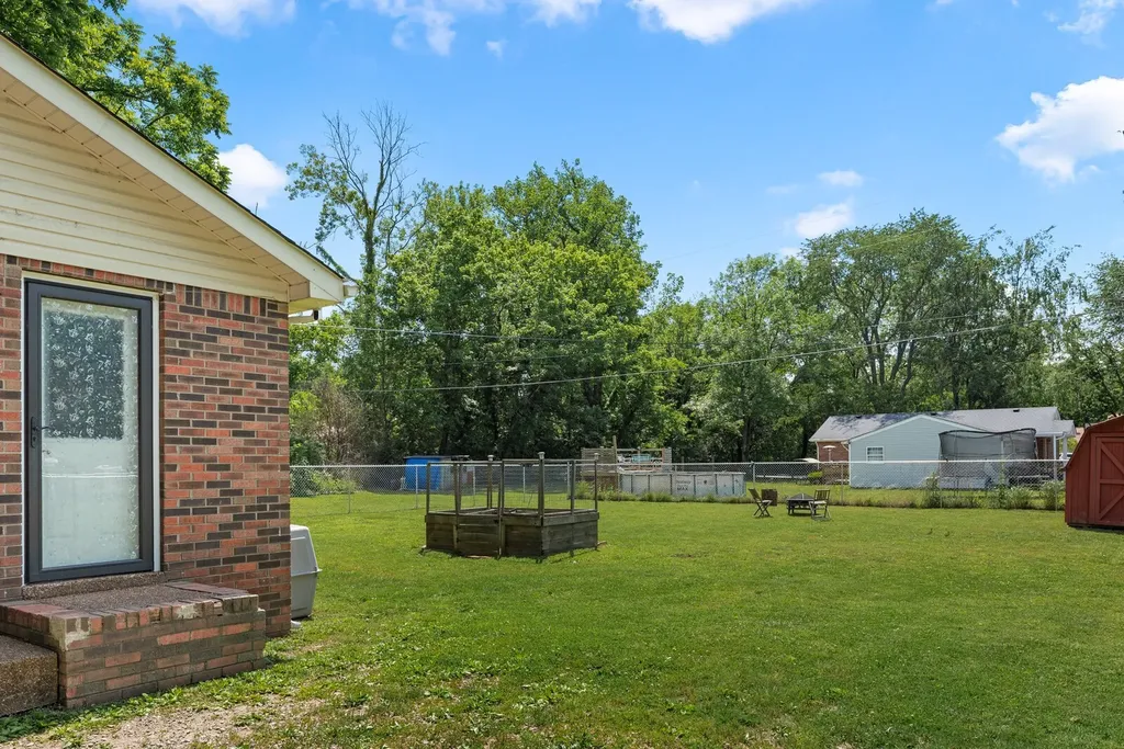 1223 Main Street Pleasant View TN 37146
