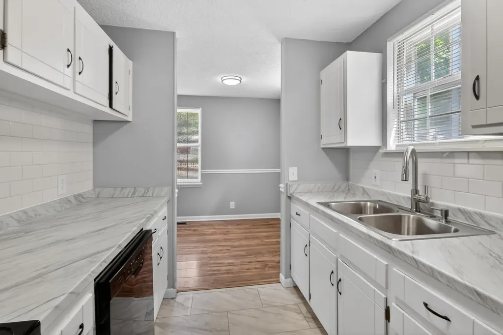 4325 Hopewood Drive Nashville TN 37211