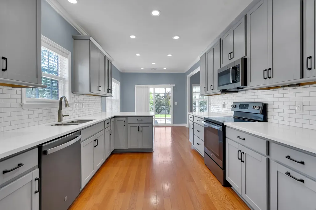 1318 Davy Crockett Drive Murfreesboro TN 37129