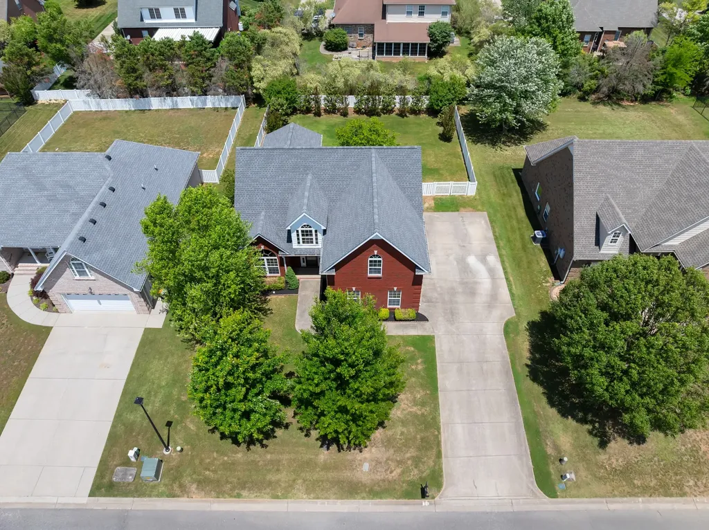 1318 Davy Crockett Drive Murfreesboro TN 37129