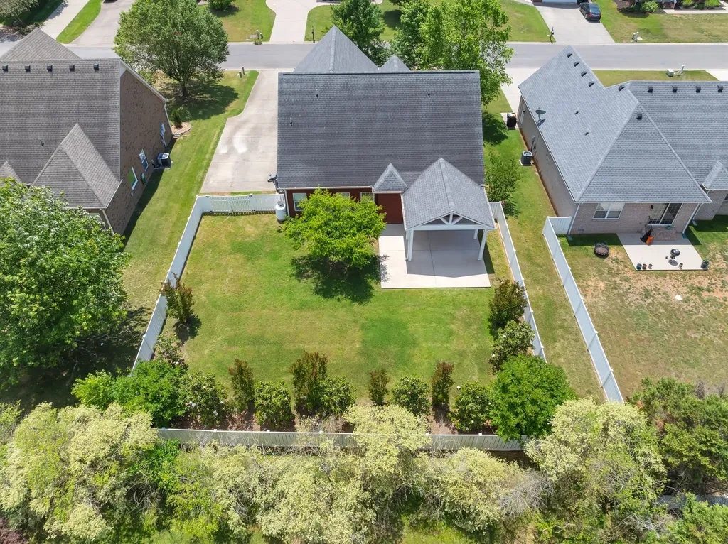 1318 Davy Crockett Drive Murfreesboro TN 37129